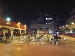 池袋東武デパート屋上テラス席　2010/11