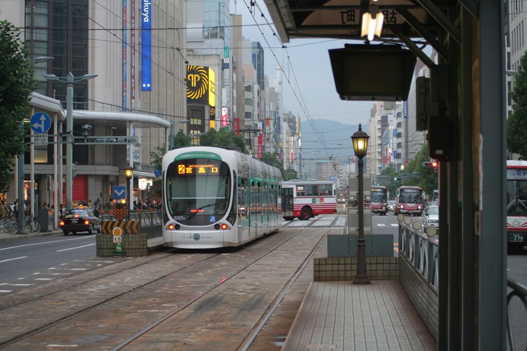 路面電車たぶん広島　2008/10