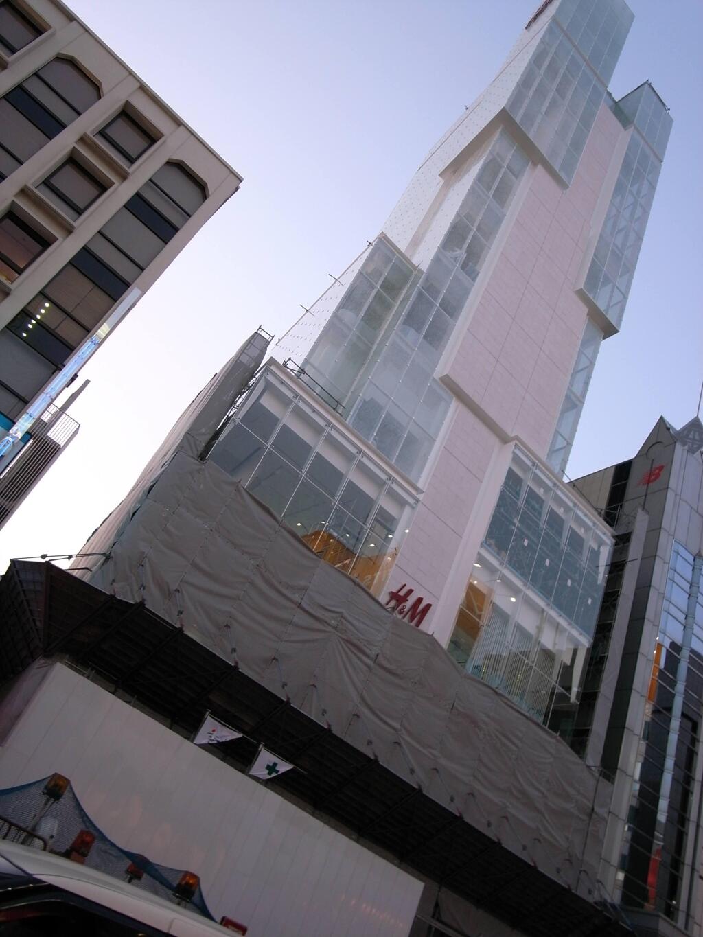 h&m まだ作ってたのかな？渋谷だったと思うけど。　2008/10