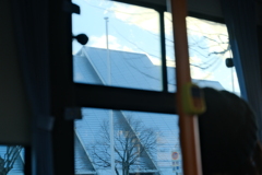 バスの窓からエムウエーブを