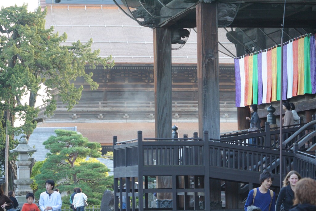 数十年前の善光寺　2007/10