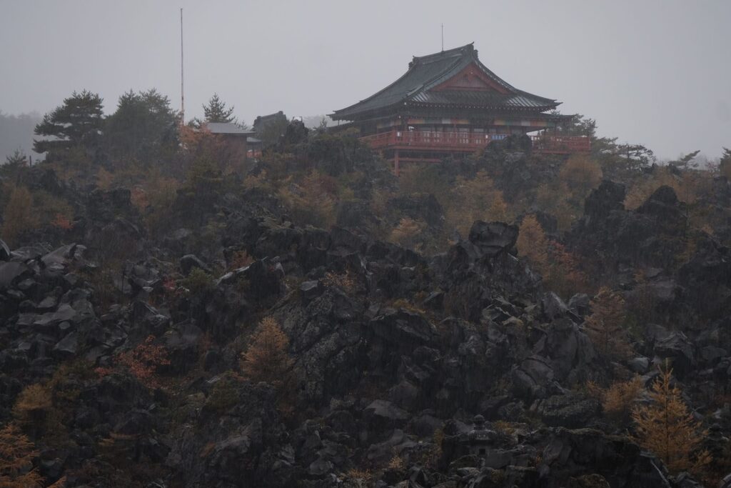 鬼押出し