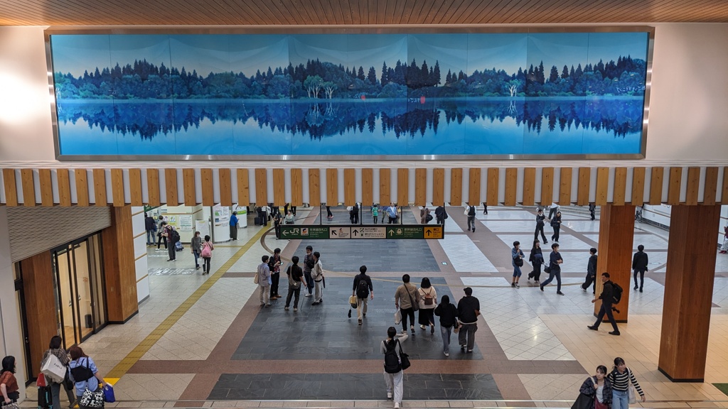 長野駅の東山魁夷の絵