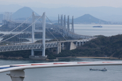 瀬戸大橋　鷲羽山のテーマパークサイクルモノレールから