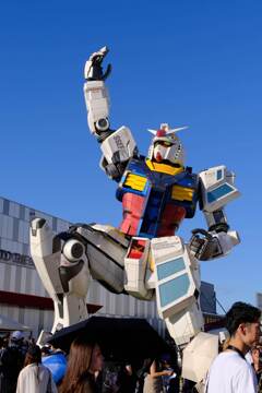 不思議なかっこのガンダムいた。