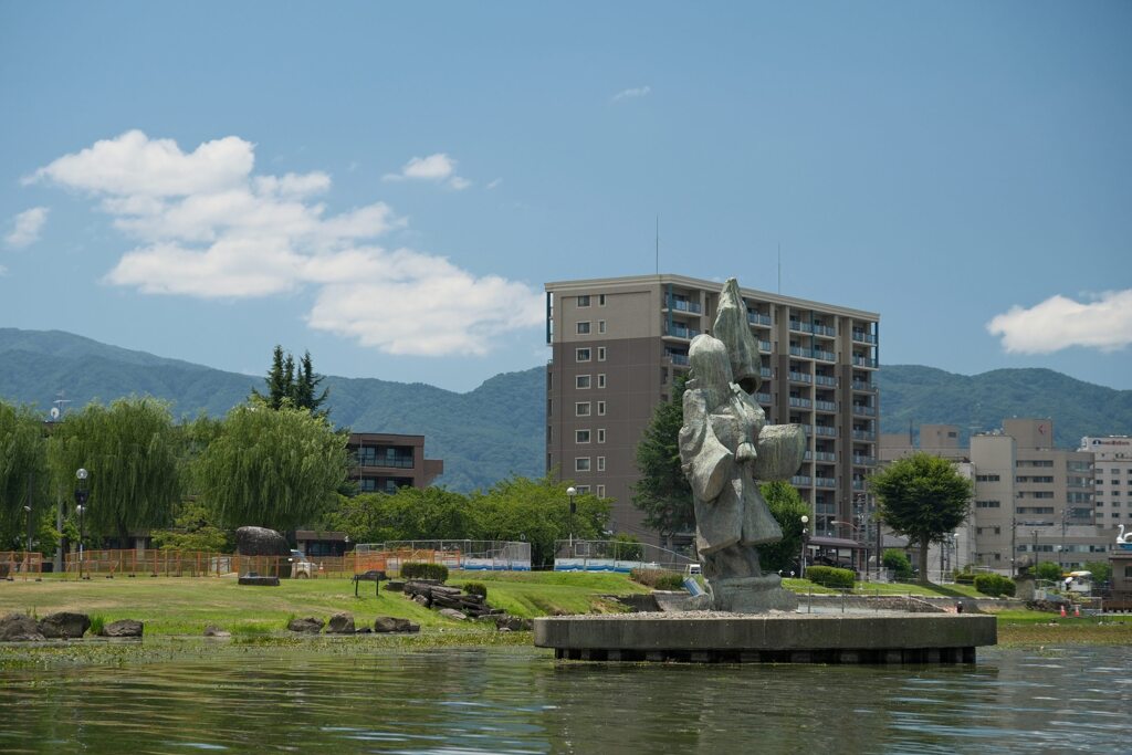 諏訪湖　スワンボートから