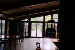 フォレストビレッジのカフェ内から