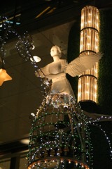 かつての有楽町で天使に会いました　2009/11