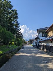 松代象山公園の脇道から青空と雲　2022年7月