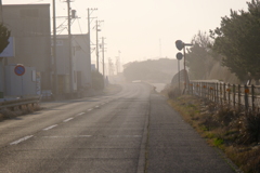 御前崎、朝もや?風が強かった。