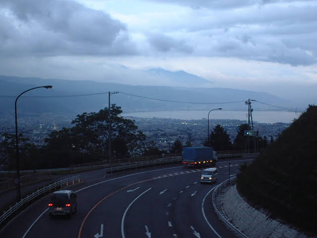 塩尻峠から諏訪湖方面　2003年6月