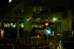 高架橋の下