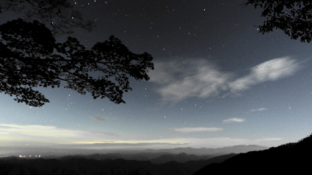 立里荒神社　夜景