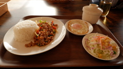 タイ料理店にて