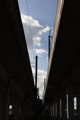 見上げれば