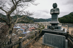 筋骨巡り - 両面宿儺像