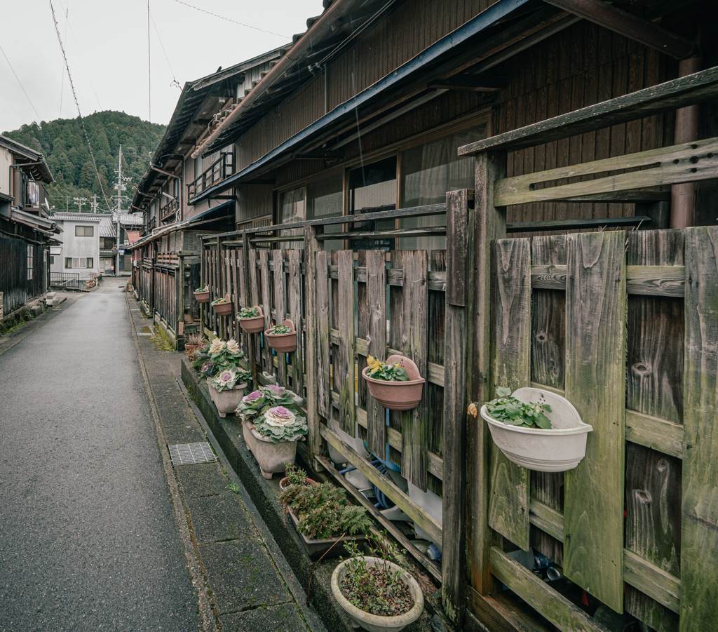 筋骨巡り - 住宅