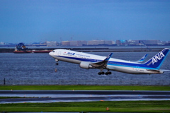 初めて空港で撮ってみた