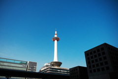 快晴の京都タワー