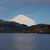 芦ノ湖から朝の富士山2012