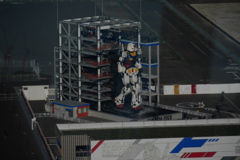 ガンダム動いてる