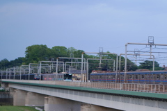 複々線の鉄橋