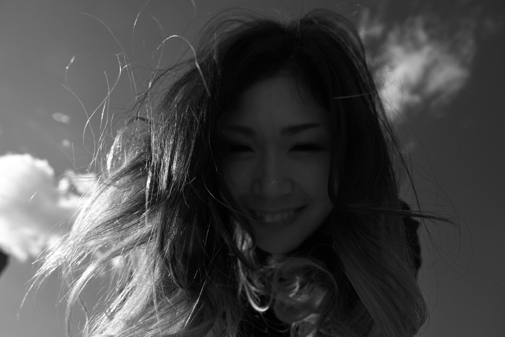 髪まで愛おしい。