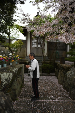 妻には何を。