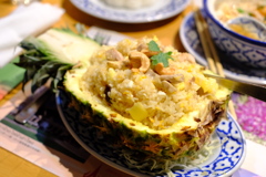 パイナップルチャーハン