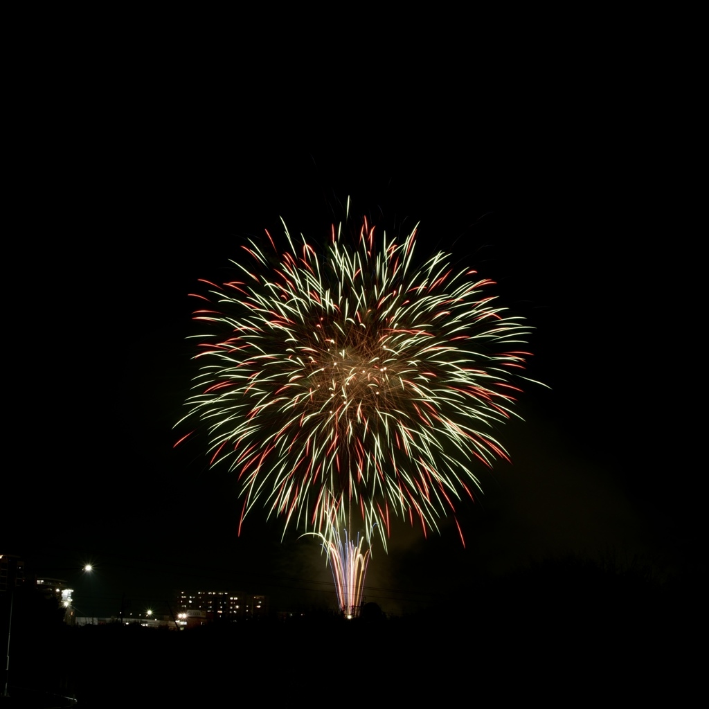 夜空に咲かせて