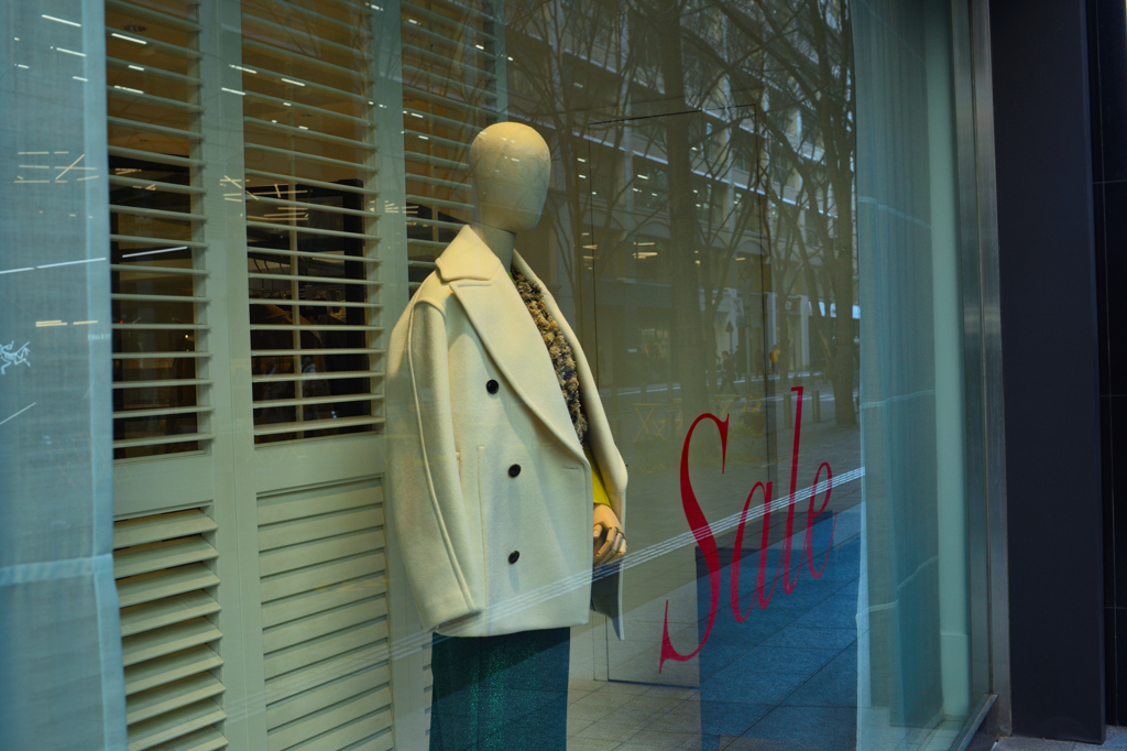 丸の内仲通り２