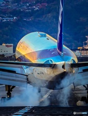 Boeing777-281