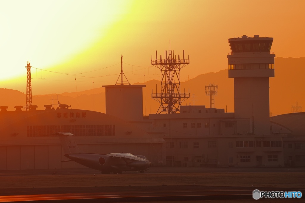基地の朝