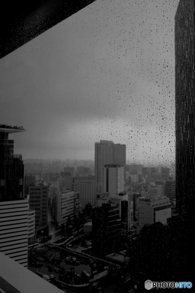 窓の外は..