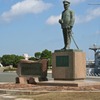 東郷平八郎の像