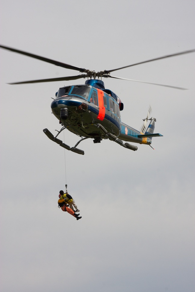 Bell412