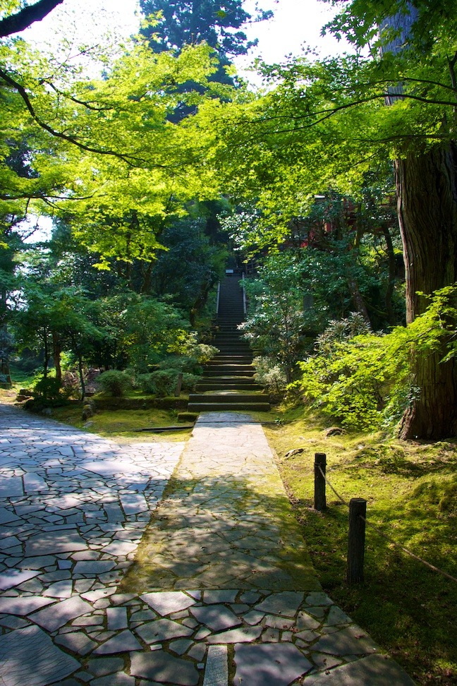那谷寺
