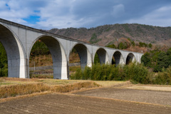 高速道路橋脚