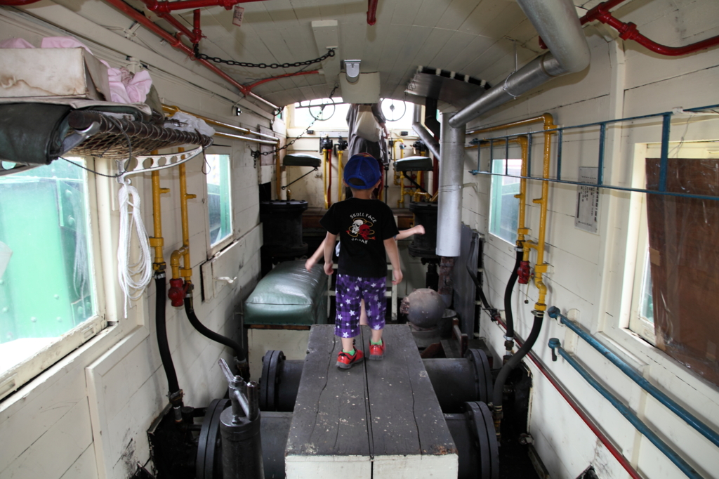ラッセル機関車2