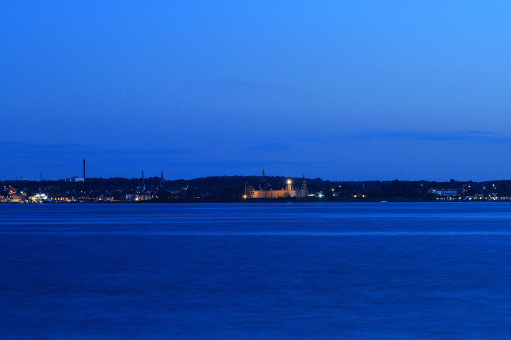 Hamlet in blue