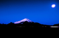 夜明け