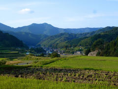 秋の農村