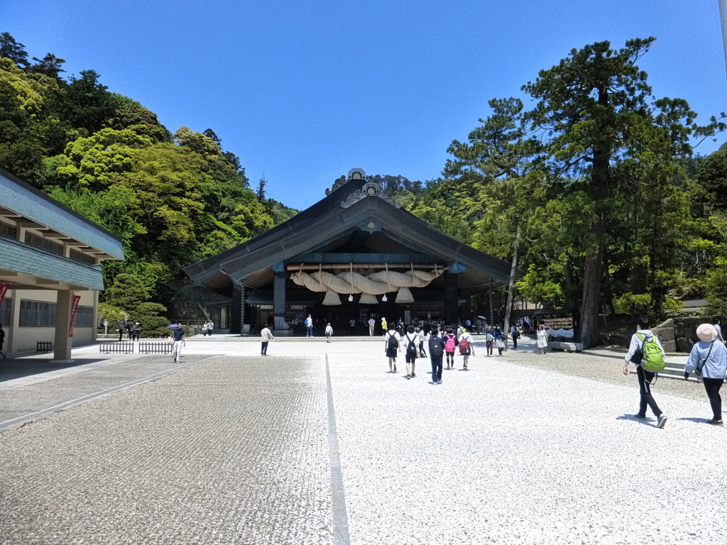 出雲大社 神楽殿