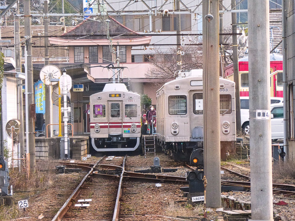 水間鉄道　水間観音駅