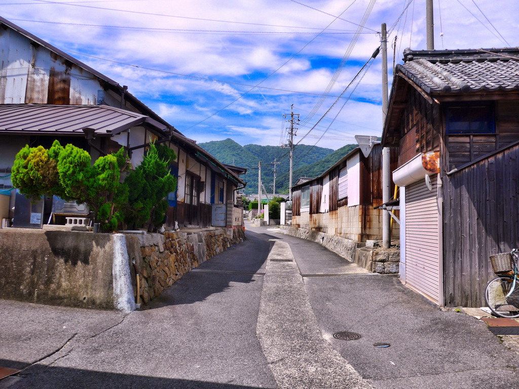 大三島の街並み　盛付近