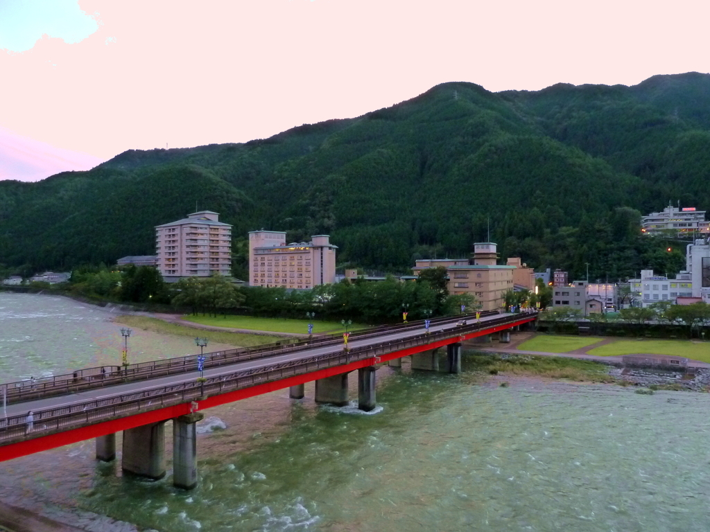 いで湯大橋