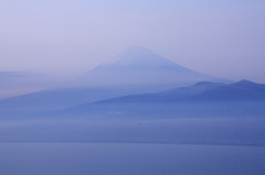 夕暮れの富士山