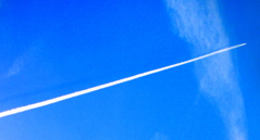 飛行機雲１
