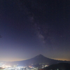 峠に昇る天の川