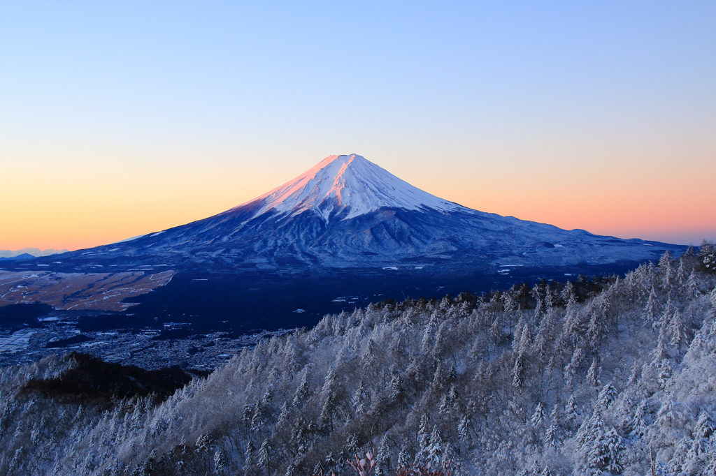 憧れの三つ峠の雪景色